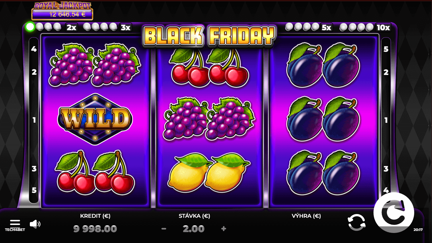 Obrazovka online hracieho automatu s tematikou Black Friday. Na valcoch sú zobrazené ovocné symboly (hrozno, čerešne, slivky, citróny) a symbol WILD na fialovom pozadí. V hornej časti je viditeľná hodno
